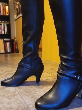Bottega Veneta Black Over-the-Knee Leather Boots